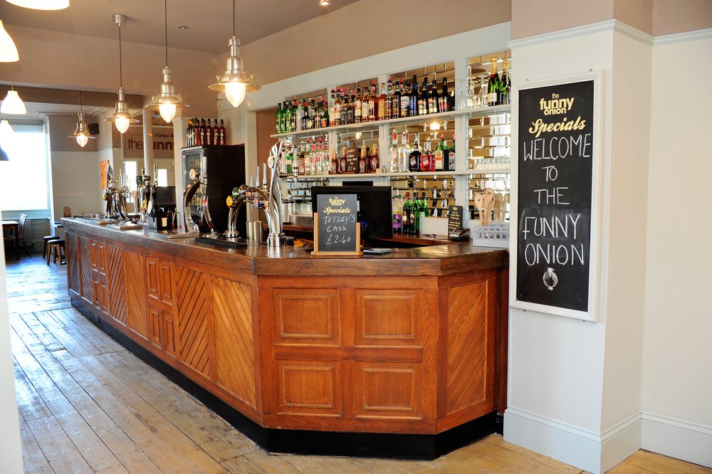 The Funny OnionADS FeaturePA11498e The BOARD INN